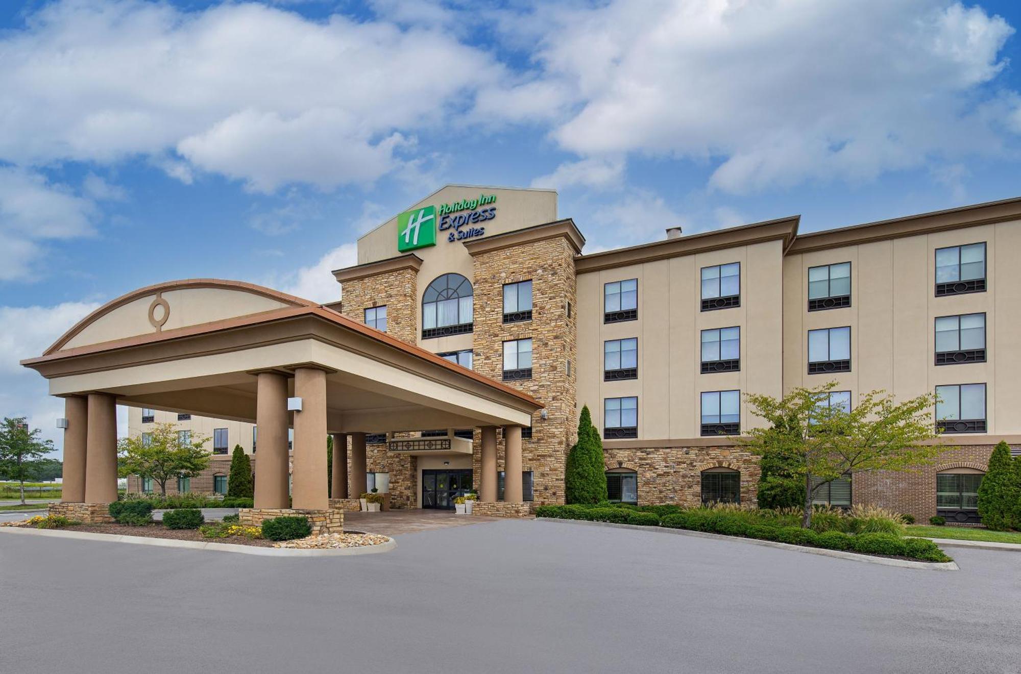 Holiday Inn Express & Suites - Cleveland Northwest By Ihg Dış mekan fotoğraf